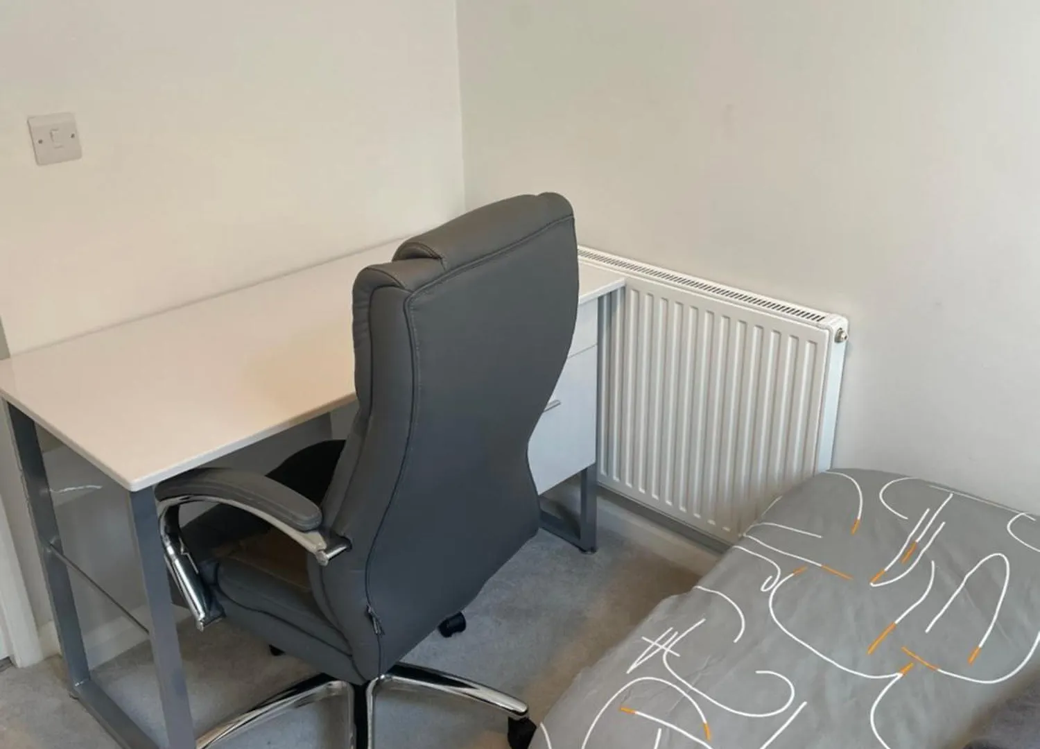 Central And Peaceful Two Bedroom Flat In Town Bournemouth 0*,